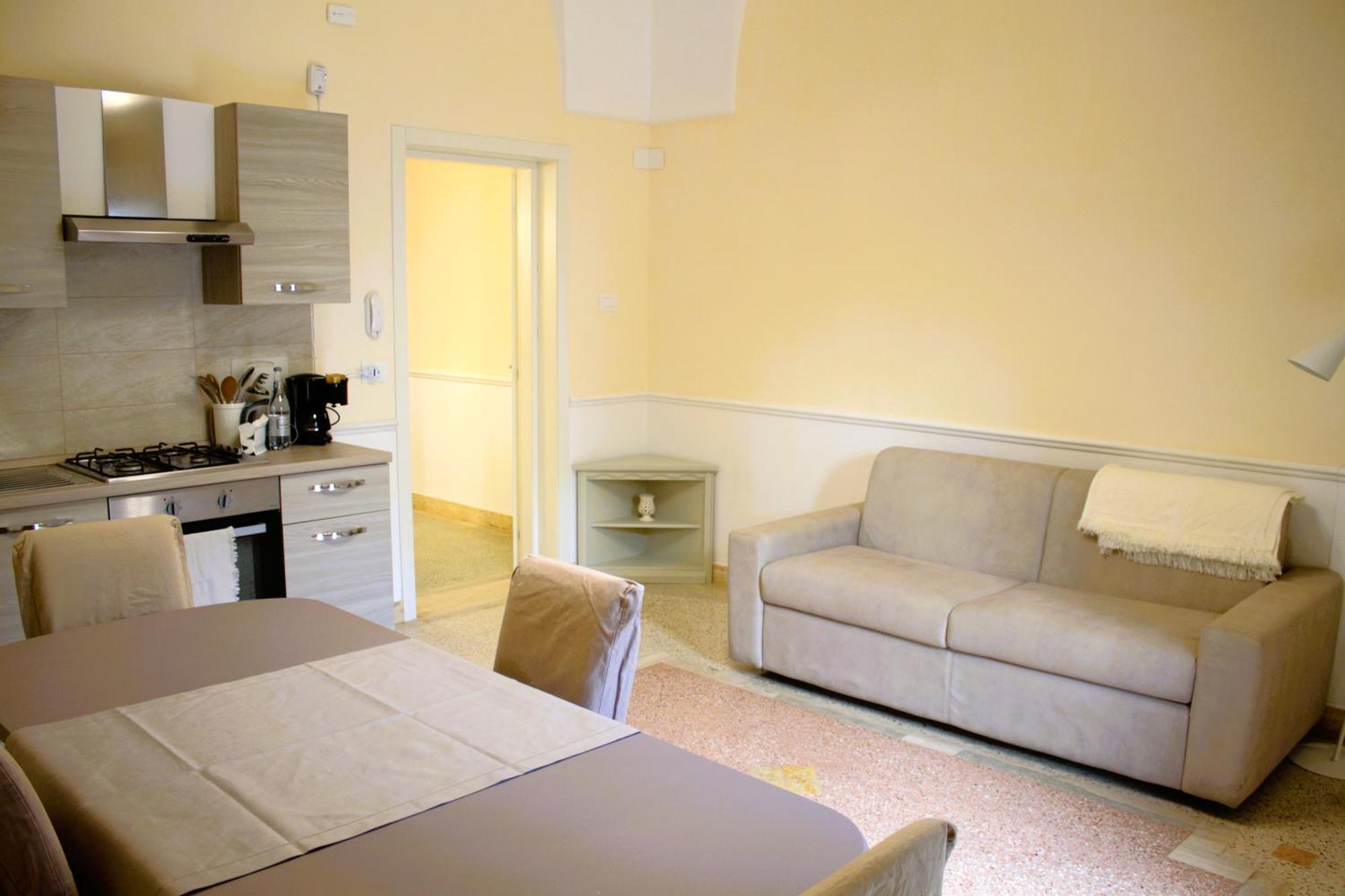 ليتشي Dimora Le Tre Muse Guesthouse المظهر الخارجي الصورة
